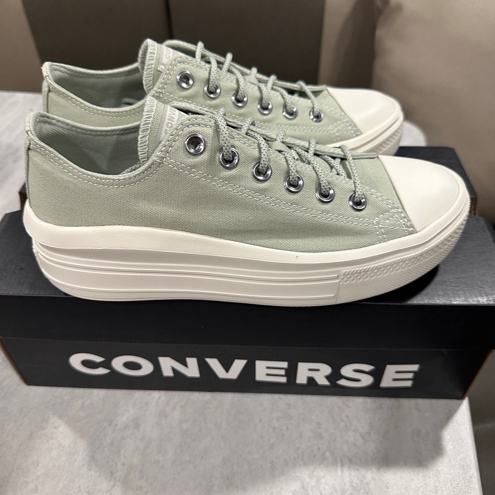 Converse Move